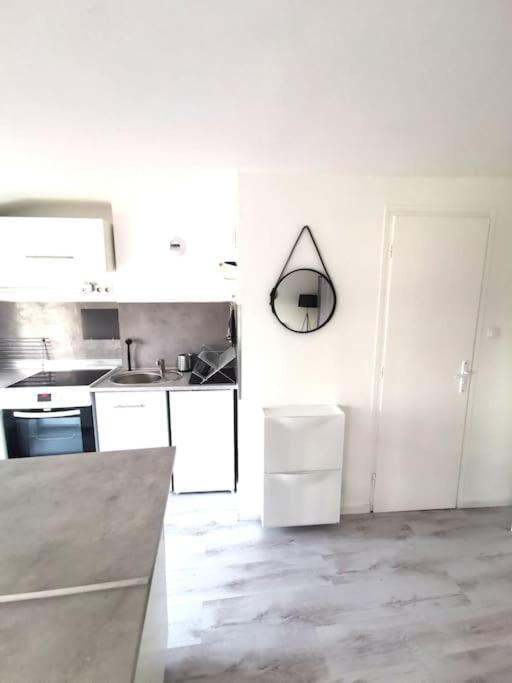 Studio Coquet Avec Vue Sainte-Foy-lès-Lyon Extérieur photo